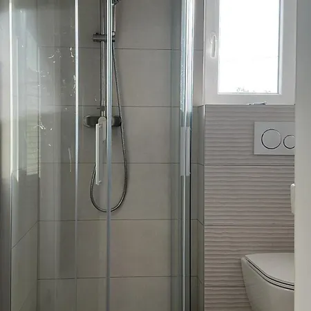 Lejlighed Bunja No2 *